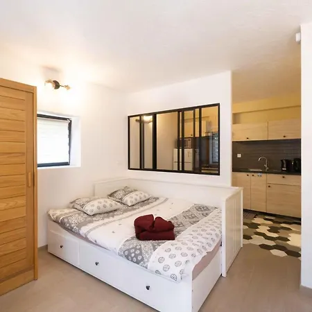 Apartment Belamy 1
